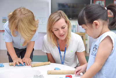 Traill International School