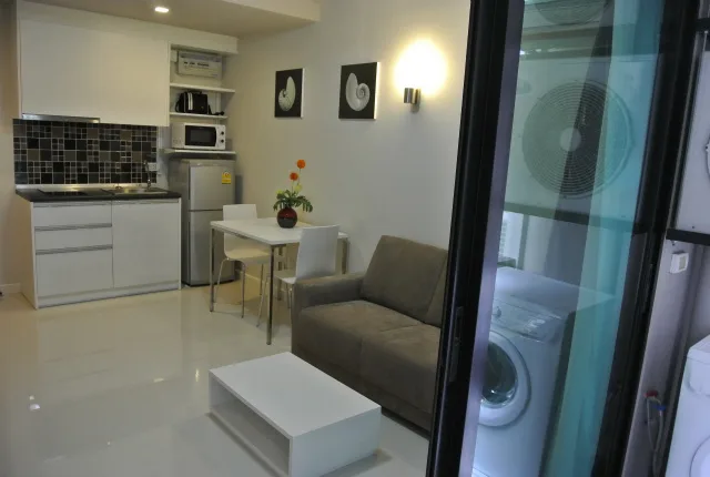 Le Cote Sukhumvit 14