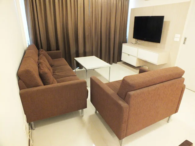 Plus 67 Condominium