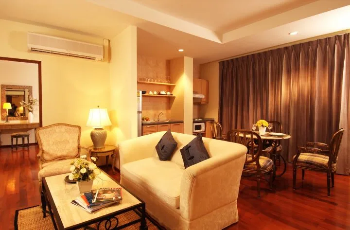 Asoke Residence