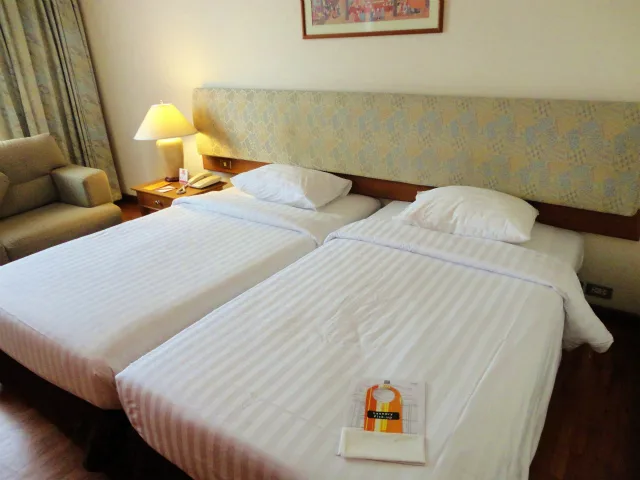 Bandara Suites