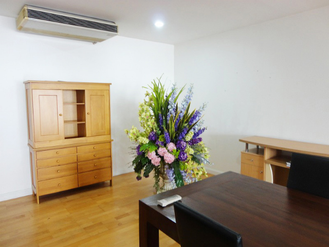 Thindavan Apartment