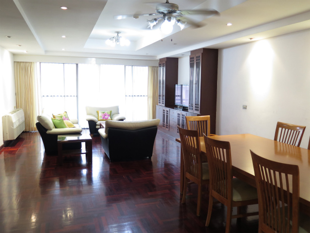 Prompong Mansion