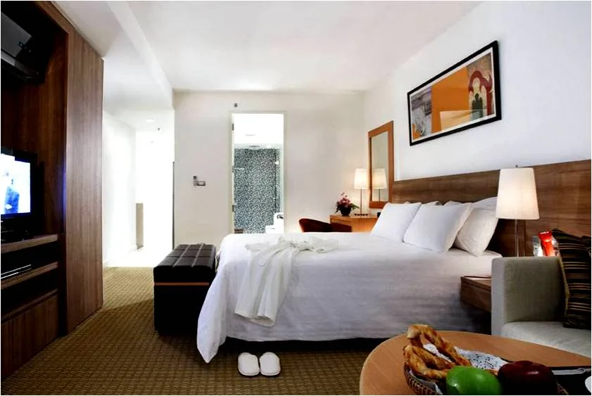 Oakwood Residence Sukhumvit 24