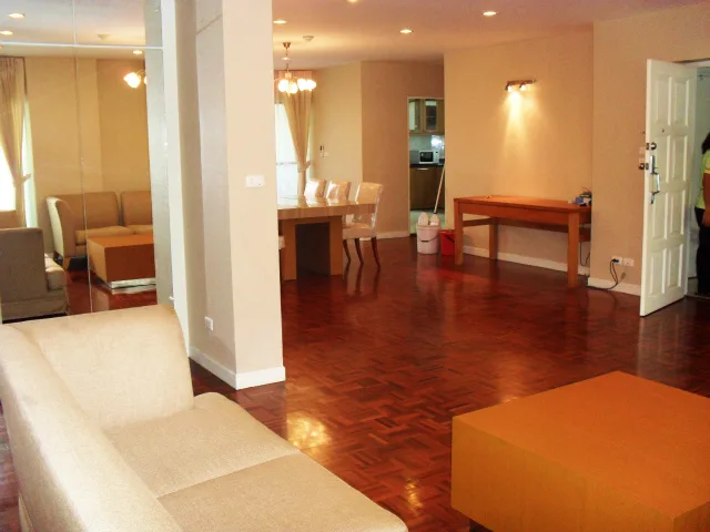 U&I Mansion
