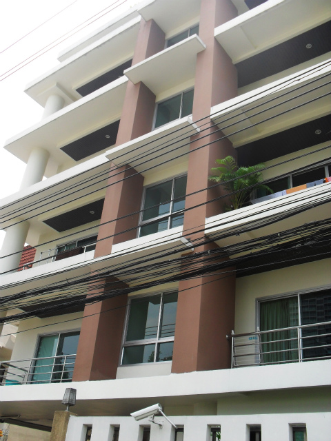Rung Aroon Mansion
