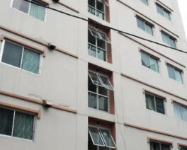 プルンチット グランド ビュー マンション