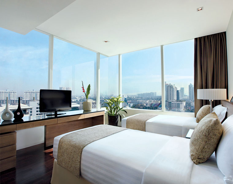 Akyra_thonglor_bangkok
